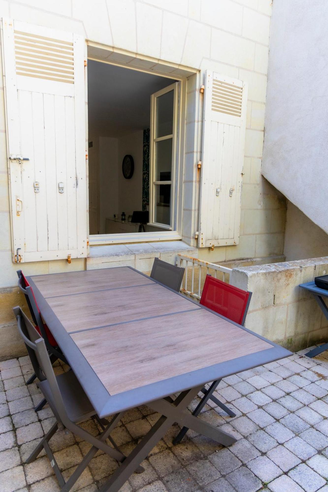 La Dodolela Villa Chinon Eksteriør bilde